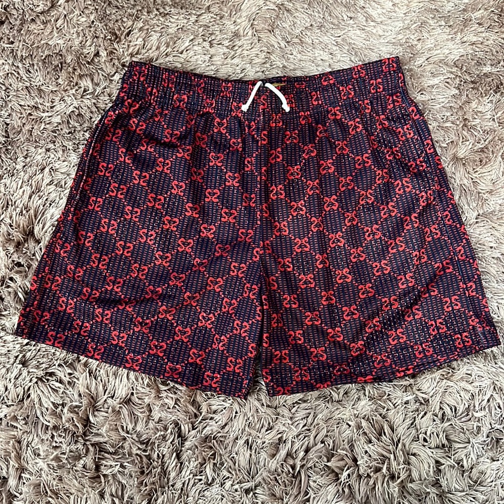 Street Market Supply SS Monogram Mesh Shorts Red Size M NWT Eric Emanuel